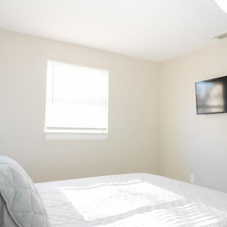 University Serenity Suites Tampa Eksteriør bilde