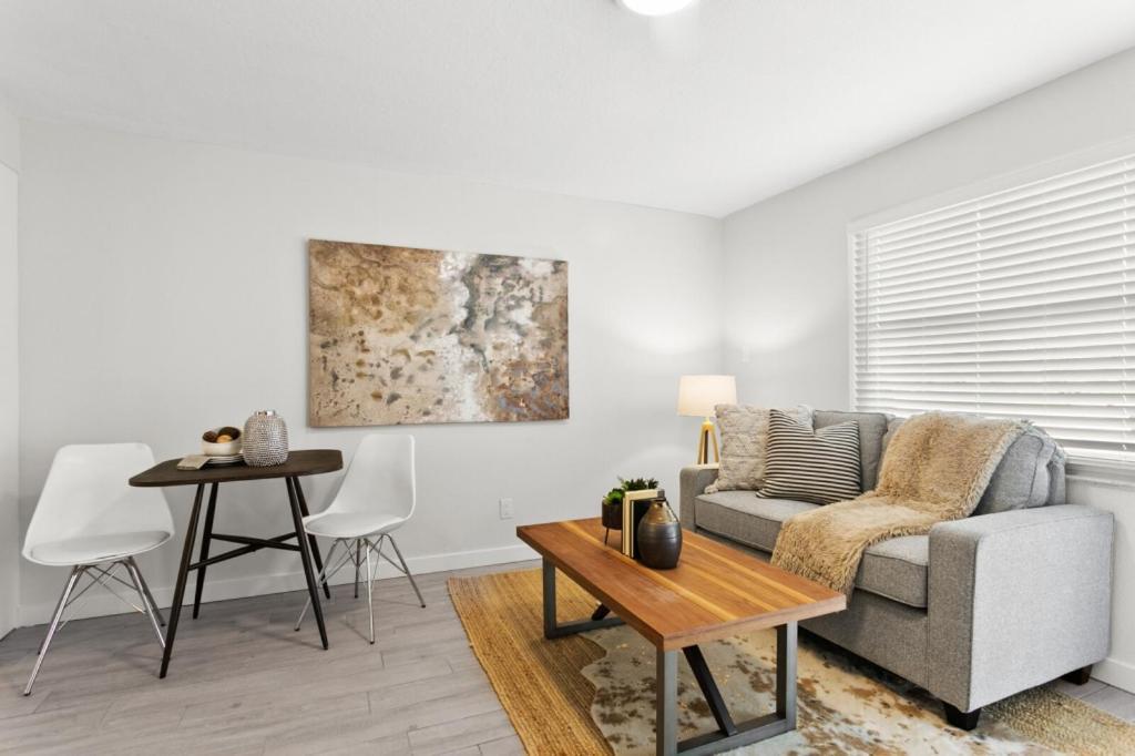 University Serenity Suites Tampa Eksteriør bilde
