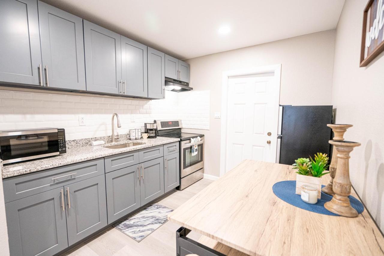 University Serenity Suites Tampa Eksteriør bilde