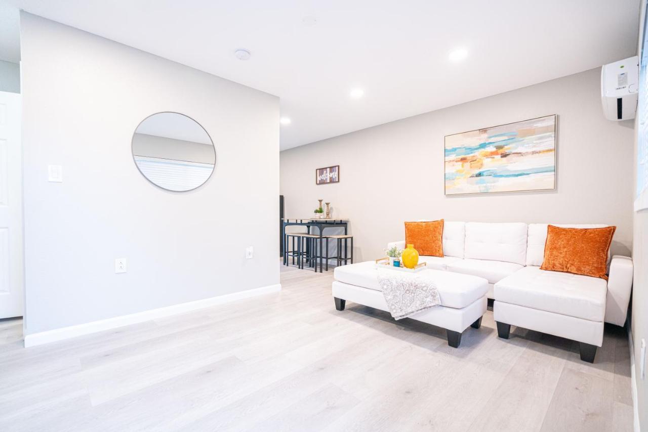 University Serenity Suites Tampa Eksteriør bilde